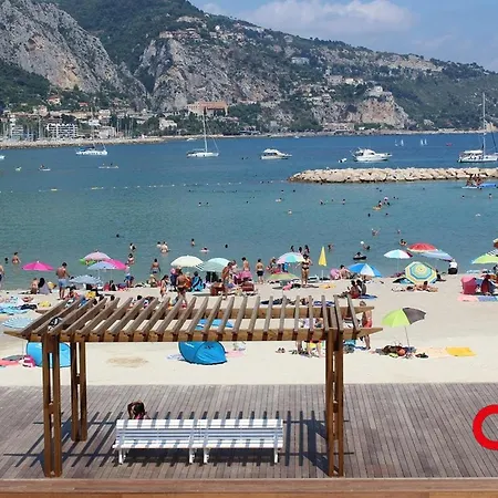 Moderne Avec Terrasse, Climatisé, Wifi, 2 Couchages à - Fr-1-647-50 *